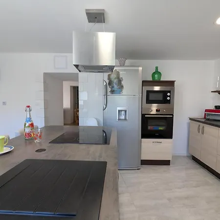 Casa vacanze Rénové Avec Jardin Privatif - 5 Pers. - Fr-1-653-299 Echallat