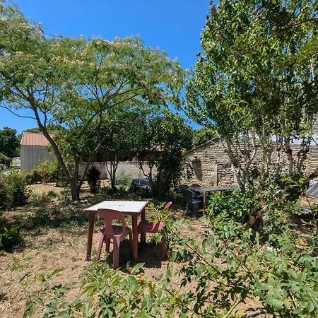 Rénové Avec Jardin Privatif - 5 Pers. - Fr-1-653-299 Casa vacanze